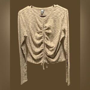 Green/Taupe Ruched Long Sleeve Top. Super soft! NEW!!